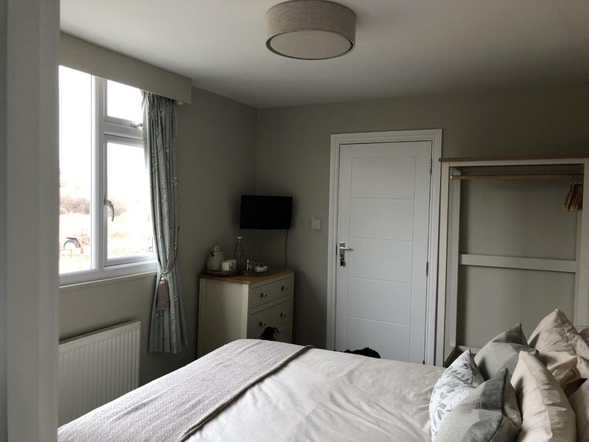 Woodland House B & B Wimborne Minster Bagian luar foto