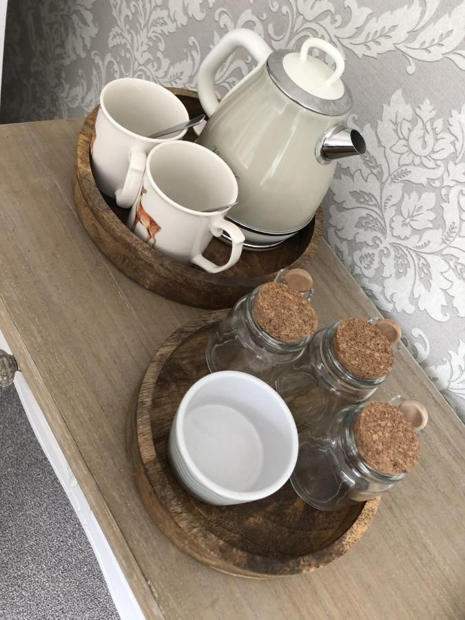 Woodland House B & B Wimborne Minster Bagian luar foto
